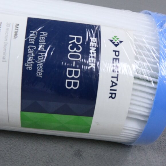 Pentair Pentek R30-BB 30 Micron Pleated Polyester Big Blue Water Filter Cartrid - Picture 7 of 10